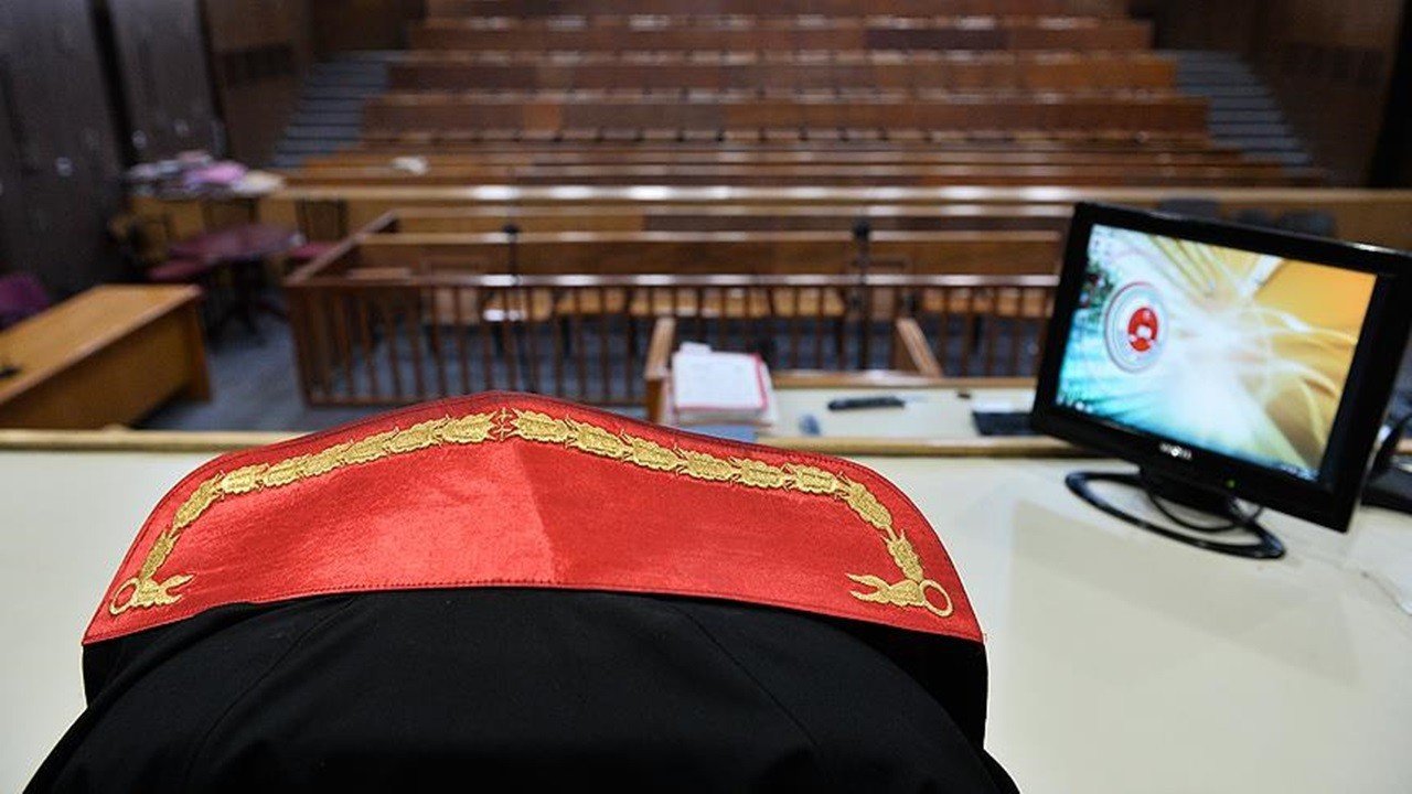 Hâkimler ve Savcılar Kurulu Başvuru Şartları Nedir? Hâkimler ve Savcılar Kurulu Personel Maaşları Nedir?