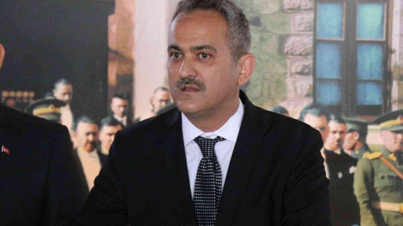 MEB Bakan Özer: ''Öğrencilerimizi Bu Sene Yaz Tatilinde de Artık Boş Bırakmıyoruz''